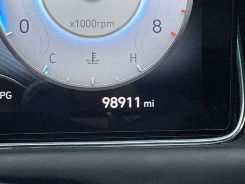 Used 2022 Hyundai Tucson Limited image 26