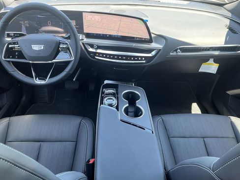 New 2025 Cadillac Lyriq Sport image 13