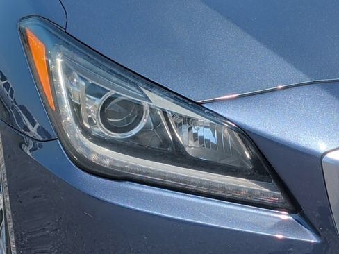 Used 2015 Hyundai Genesis 3.8 RWD image 10