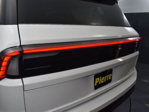 New 2025 Lincoln Navigator L Reserve w/ Jet Appearance Package image 12