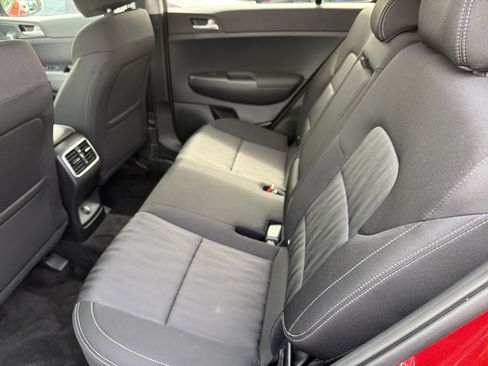 Used 2021 Kia Sportage LX AWD/4WD image 21