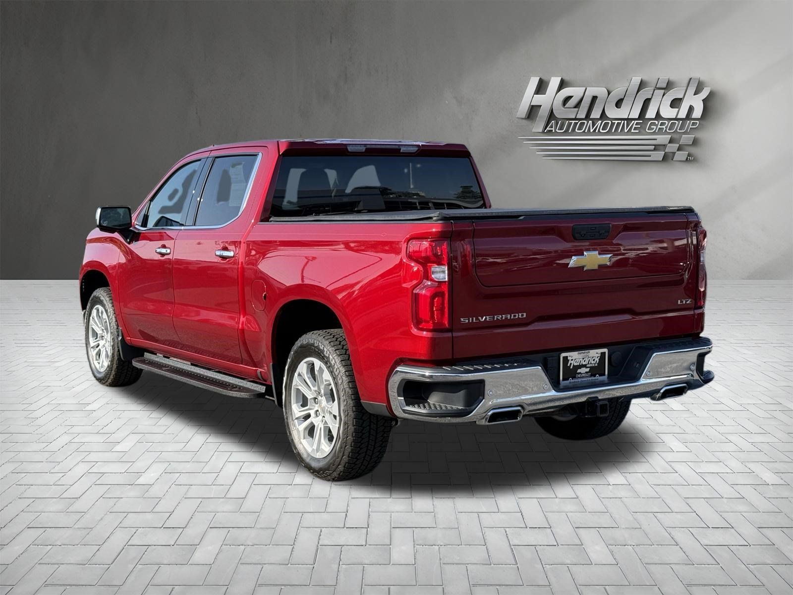 Used 2026 Chevrolet Silverado 1500 LTZ w/ Z71 Off-Road Package AWD/4WD image 9