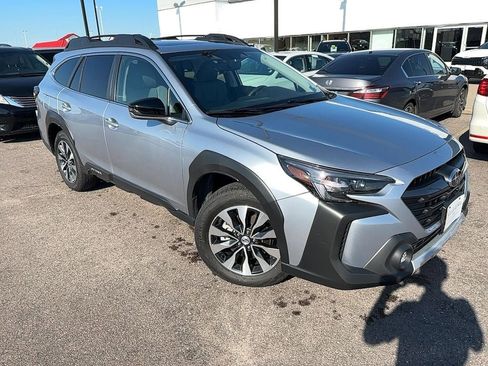 Used 2024 Subaru Outback Limited XT image 3