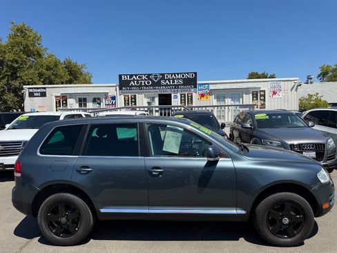 Used 2006 Volkswagen Touareg V6 AWD/4WD image 5