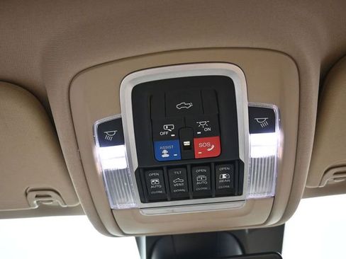 Used 2020 RAM 1500 Limited RWD image 24
