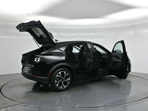 New 2026 Ford Mustang Mach-E Select RWD image 5