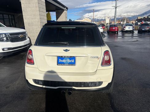 Used 2010 MINI Cooper S image 7