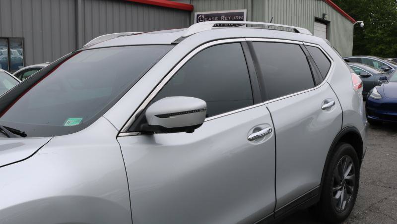 Used 2016 Nissan Rogue SL w/ SL Premium Package AWD/4WD image 4