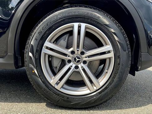 Used 2022 Mercedes-Benz GLC 300 image 9