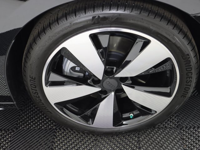New 2026 Audi A5 Premium Plus AWD/4WD image 9