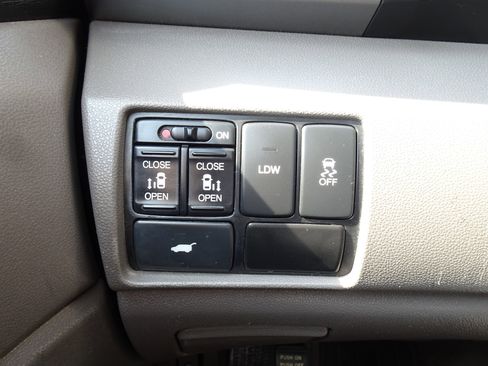 Used 2015 Honda Odyssey EX-L image 26