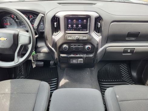 Used 2020 Chevrolet Silverado 1500 Custom w/ Infotainment Package image 15