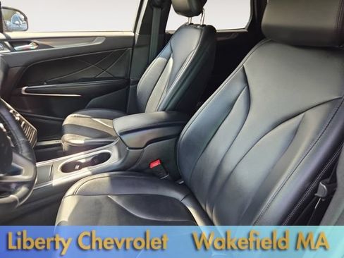 Used 2019 Lincoln MKC Premiere AWD/4WD image 15