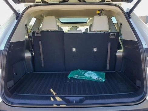 New 2026 Toyota Grand Highlander AWD image 17