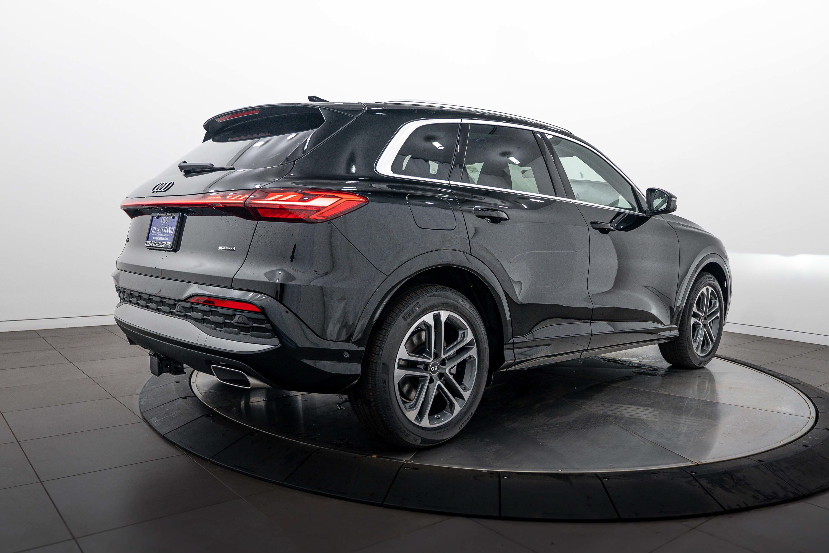 New 2026 Audi Q5 Prestige AWD/4WD image 4