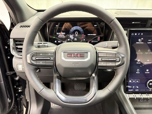 New 2026 GMC Terrain AT4 w/ LPO, Black Badging Package image 28