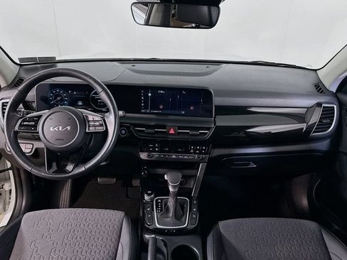 Used 2024 Kia Seltos X-Line AWD/4WD image 19