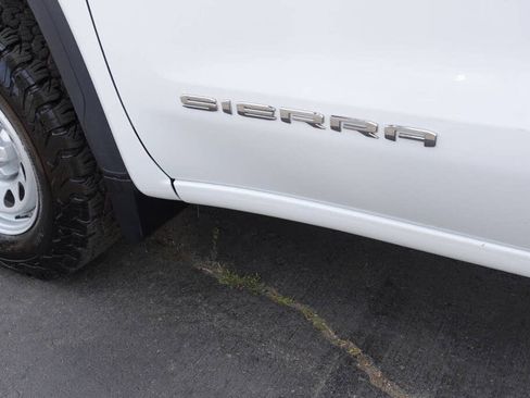 Used 2024 GMC Sierra 1500 Pro w/ Fleet Convenience Package AWD/4WD image 12