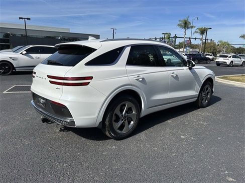 New 2026 Genesis GV70 2.5T Select image 9