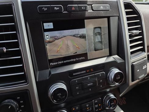 Used 2019 Ford F150 King Ranch w/ Equipment Group 601A Luxury AWD/4WD image 11