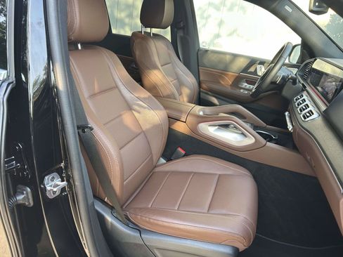 Certified 2025 Mercedes-Benz GLE 450e 4MATIC image 52