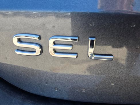 New 2026 Volkswagen Taos SEL AWD/4WD image 13