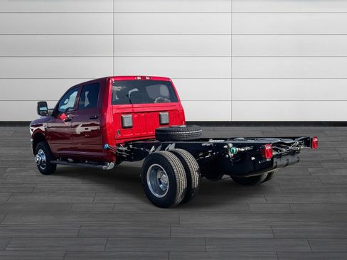 New 2026 RAM 3500 Tradesman w/ Chrome Appearance Group A AWD/4WD image 6