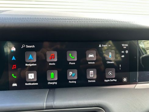 Used 2025 Porsche Taycan image 25