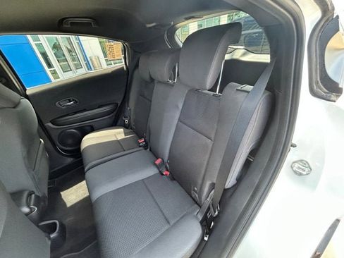 Certified 2022 Honda HR-V Sport image 7