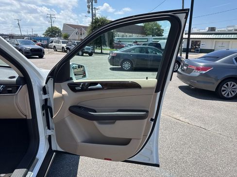 Used 2016 Mercedes-Benz GLE 350 image 21