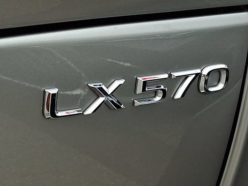 Used 2021 Lexus LX 570 4WD w/ Sport Package image 4