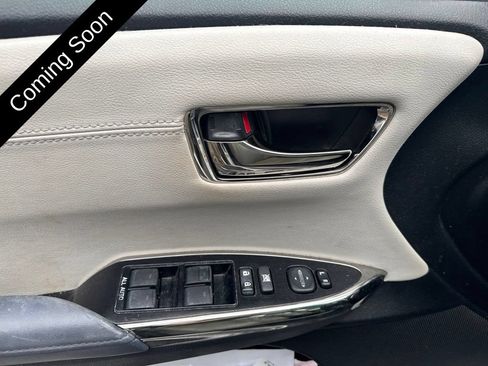 Used 2014 Toyota Avalon XLE Premium FWD image 8