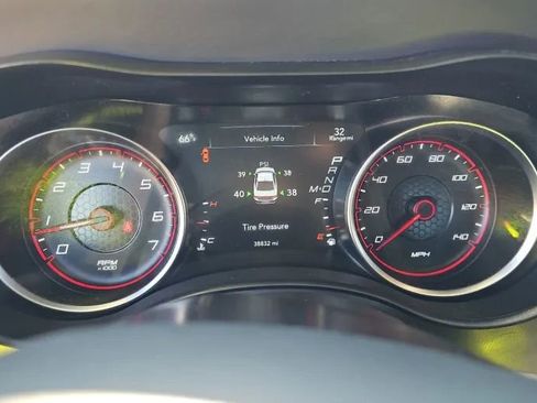 Used 2023 Dodge Charger SXT w/ Cold Weather Package image 7