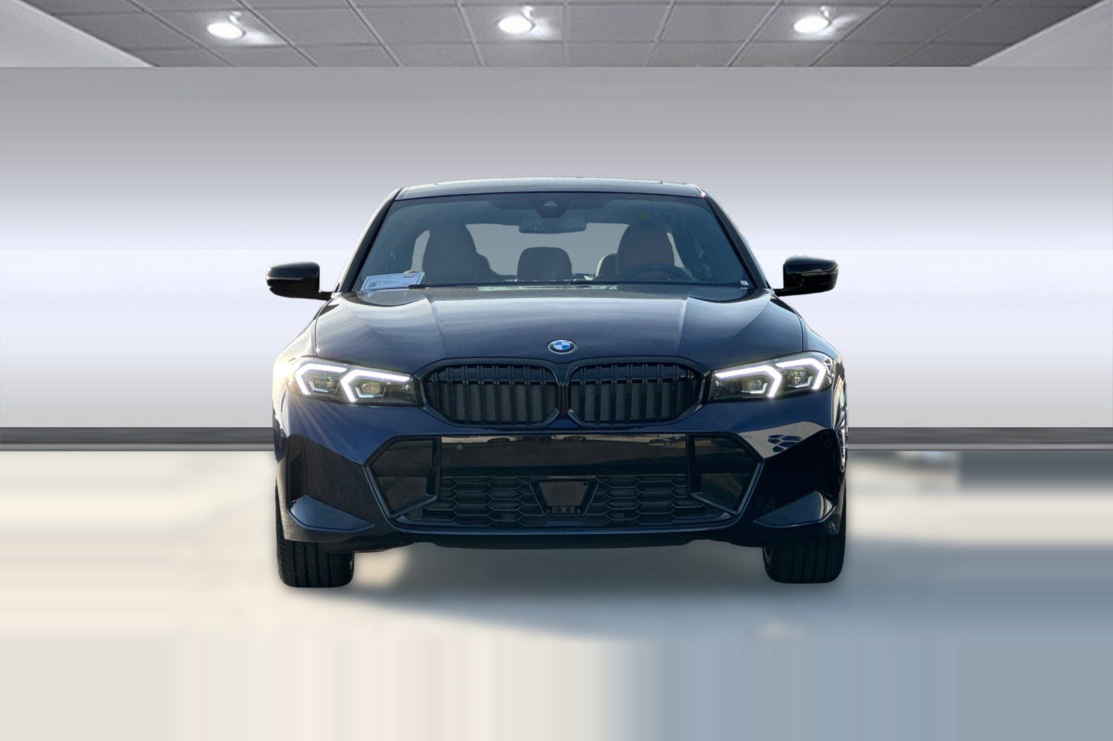 Used 2026 BMW 330i Sedan w/ M Sport Package RWD image 6