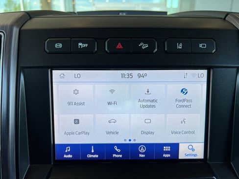 Used 2021 Ford F350 Limited image 31