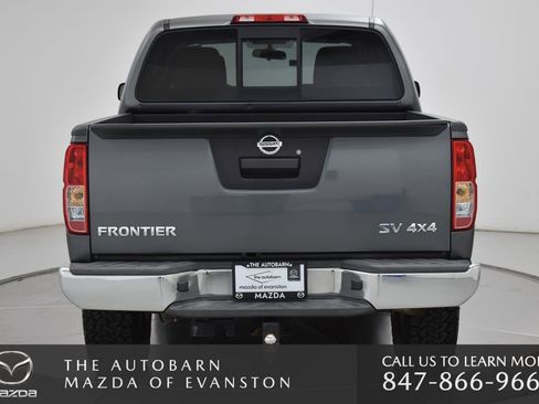 Used 2016 Nissan Frontier SV image 18