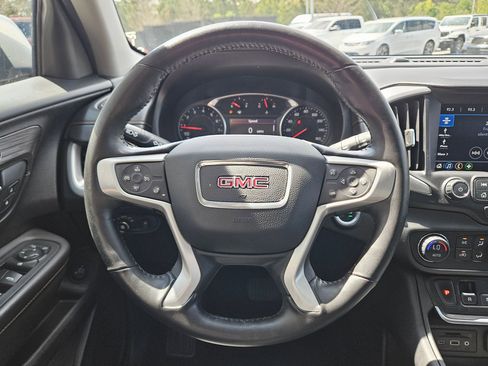 Used 2019 GMC Terrain SLT w/ Preferred Package FWD image 16