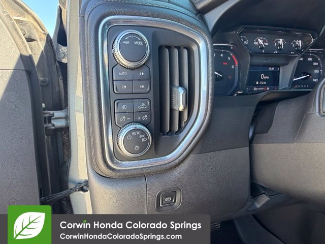 Used 2020 GMC Sierra 1500 Elevation w/ Elevation Value Package AWD/4WD image 17