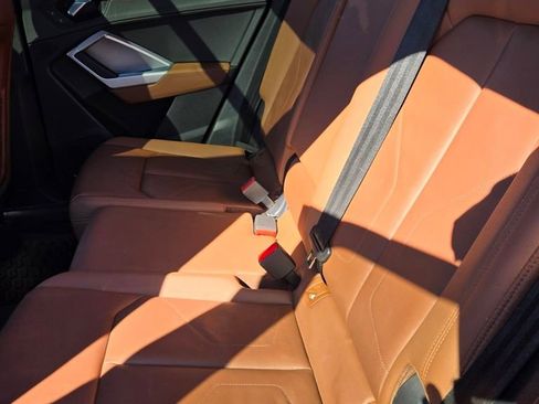 Used 2020 Audi Q3 2.0T Premium Plus w/ Premium Plus Package image 37