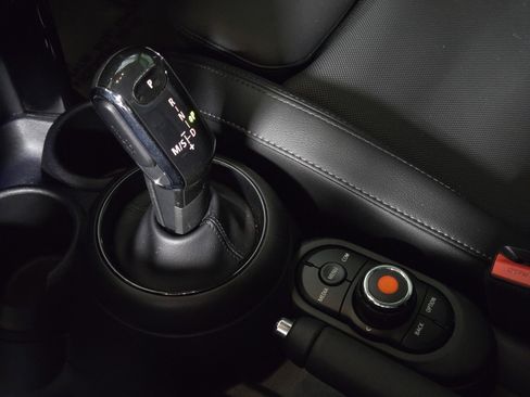 Used 2022 MINI Cooper S image 31