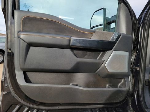 Used 2024 Ford F350 Platinum AWD/4WD image 18