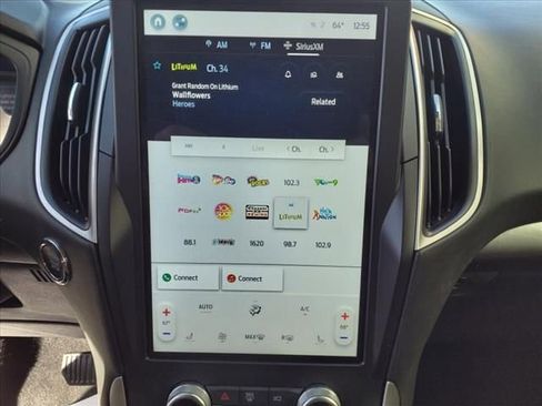 Used 2024 Ford Edge SEL image 14