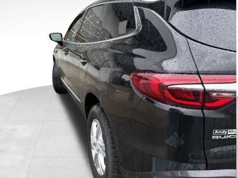 Used 2018 Buick Enclave Essence w/ Trailering Package FWD image 7