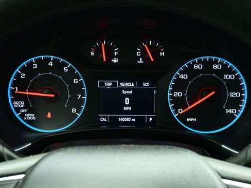 Used 2019 Chevrolet Equinox LS image 23