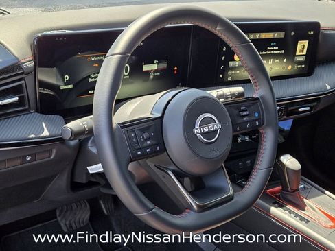 Used 2025 Nissan Kicks SR AWD/4WD image 22