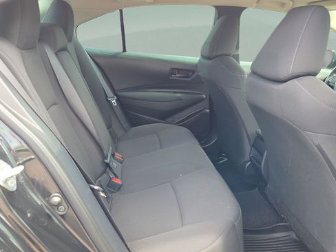 Certified 2022 Toyota Corolla LE FWD image 13