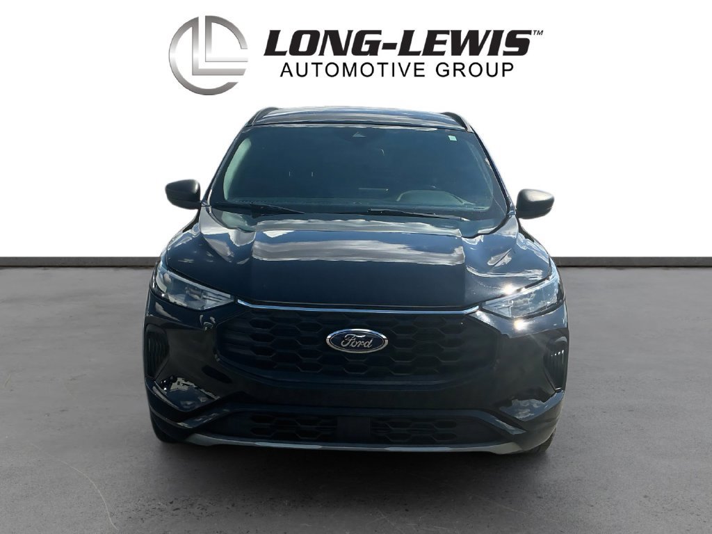 Used 2023 Ford Escape ST-Line w/ Tech Pack #1 FWD image 11