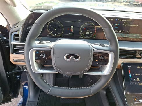 Certified 2025 INFINITI QX80 Sensory AWD/4WD image 21