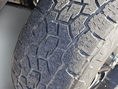 Certified 2021 Ford F150 XLT w/ Equipment Group 302A High image 19