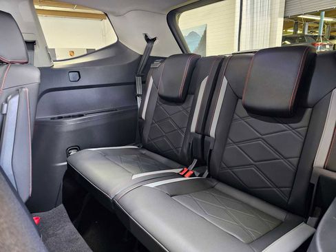 Used 2026 Volkswagen Atlas Peak Edition AWD/4WD image 20